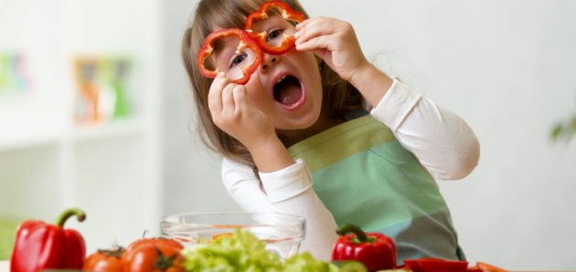 A Guide for Parents to Teaching Kids About Healthy Eating